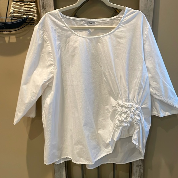 White Top by Tulip - Picture 2 of 7